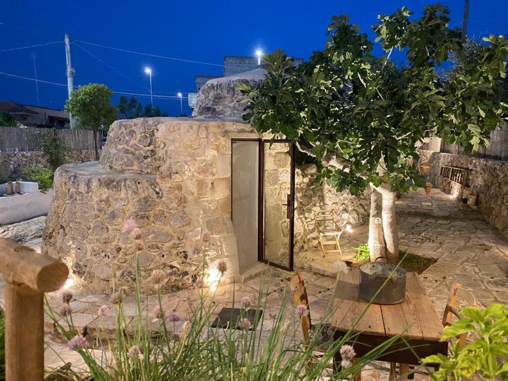 Bed and Breakfast Trullo Santovia Sant Isidoro  Esterno foto