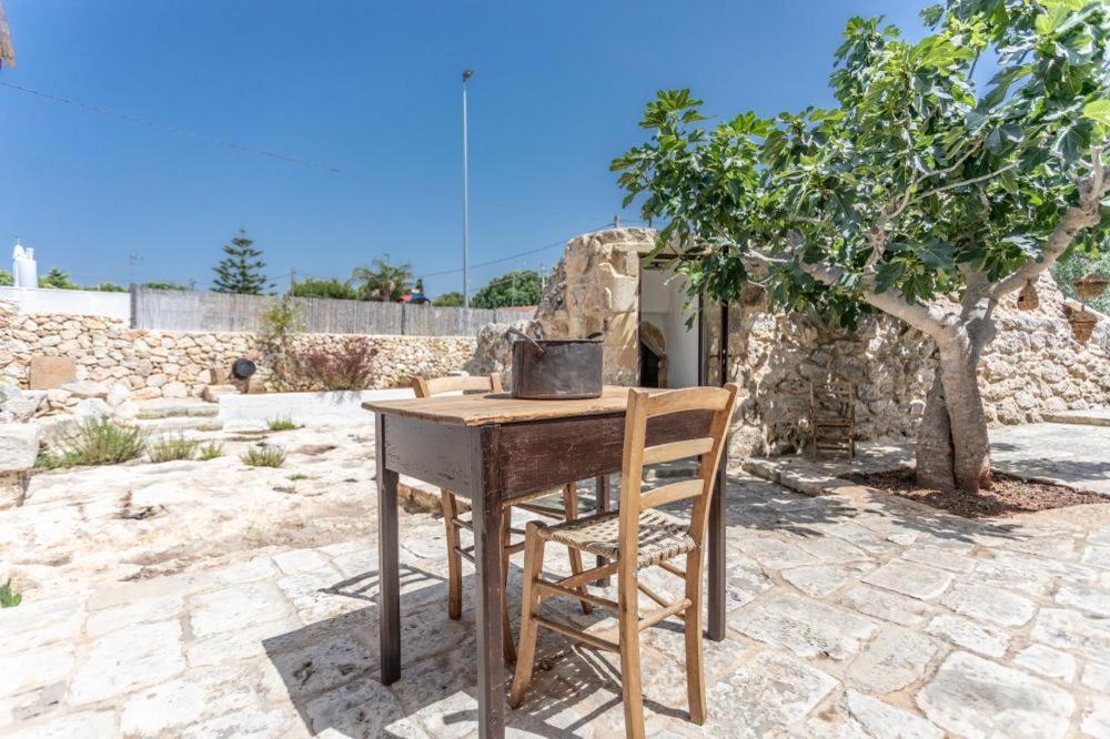 Bed and Breakfast Trullo Santovia Sant Isidoro  Esterno foto